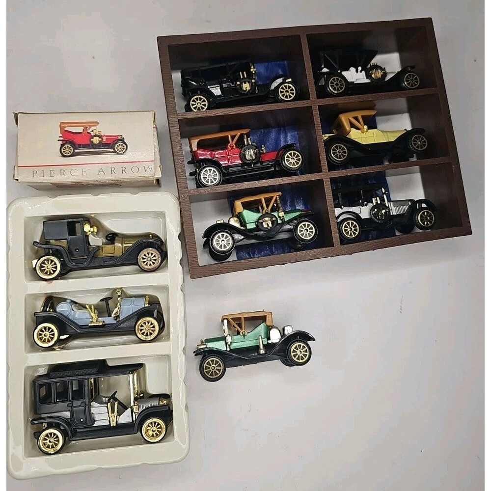 Vintage Die-Cast Antique Automobile Collection Lot with Display Case